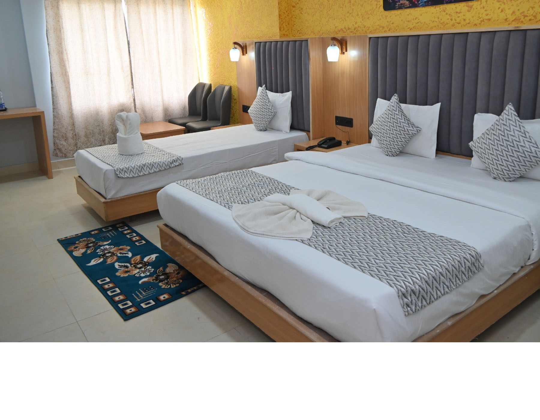 Deluxe Triple Bedded Room